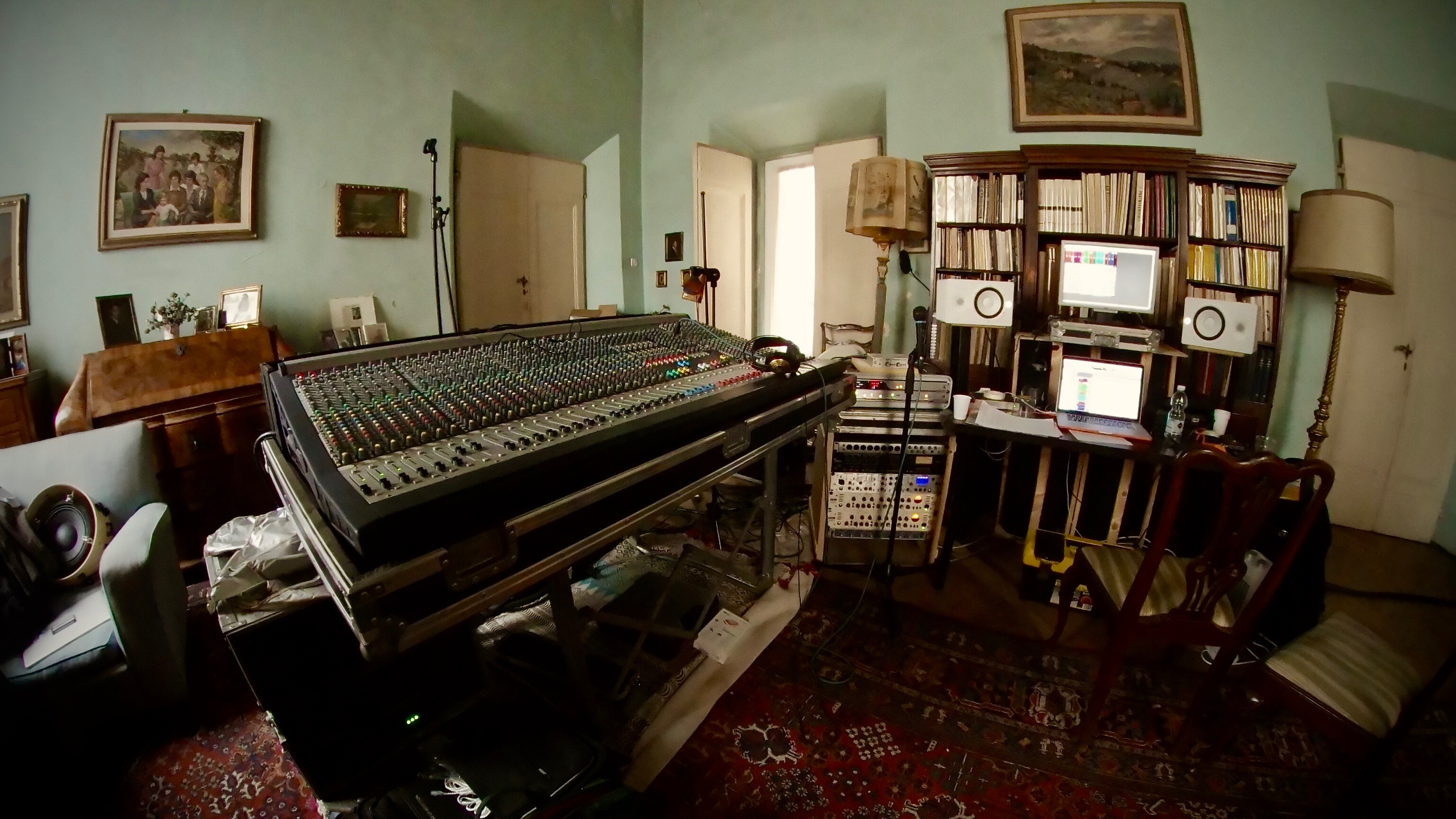 REGIA STUDIO MOBILE